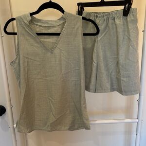 SHEIN Light Green Sleeveless Top and Shorts Set